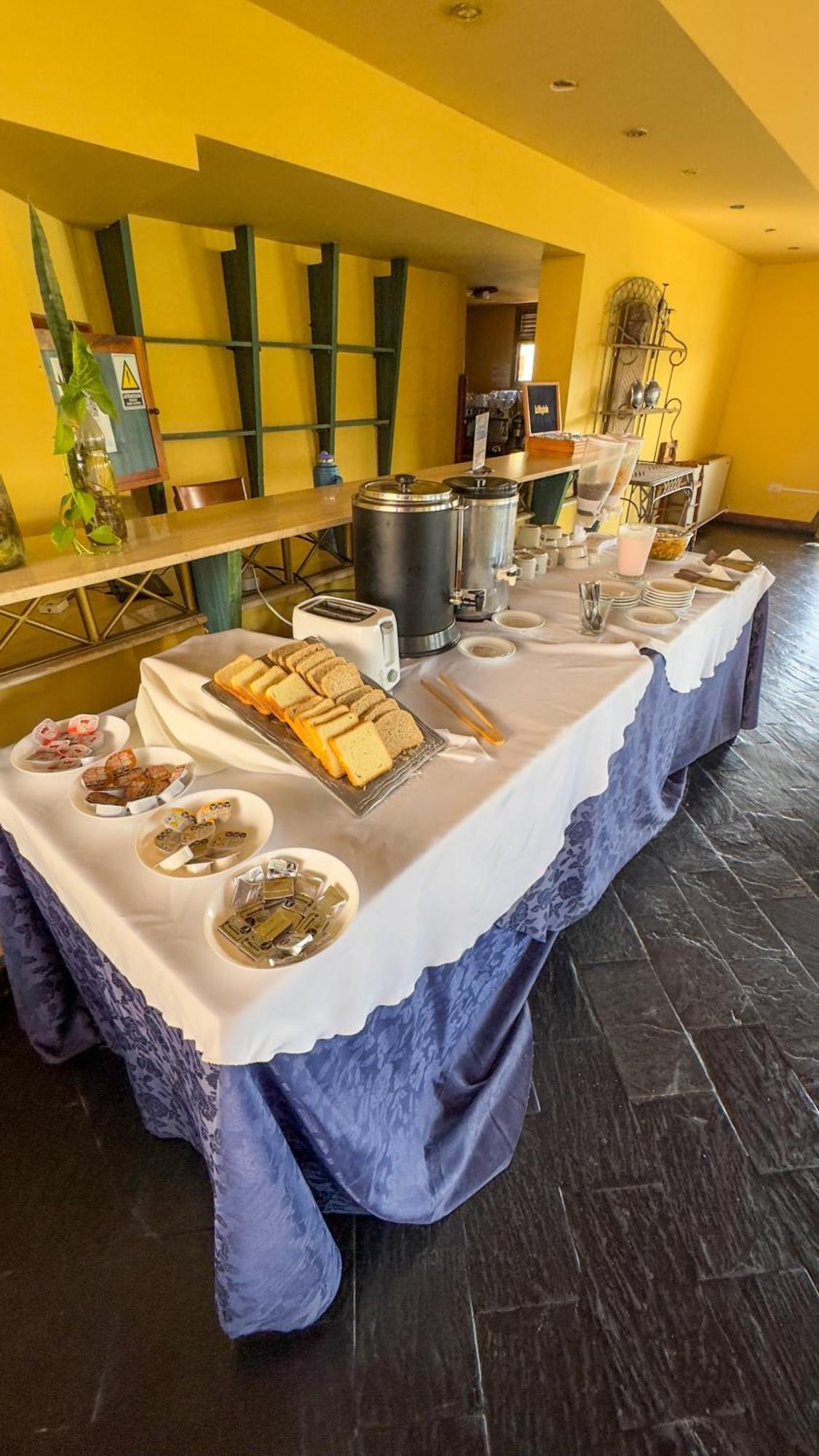 Del Dique Hotel 4*