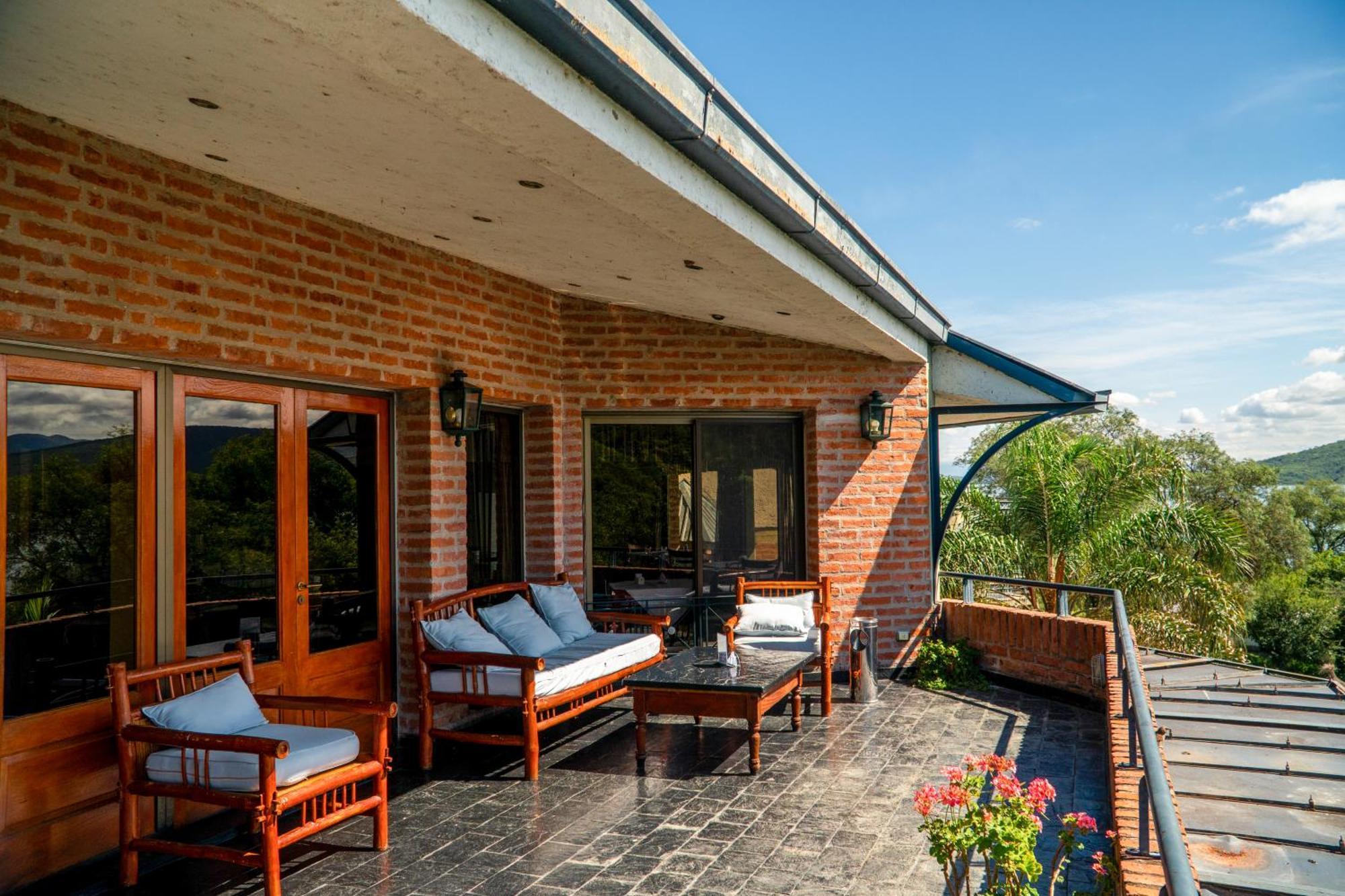 Del Dique Hotel 4*